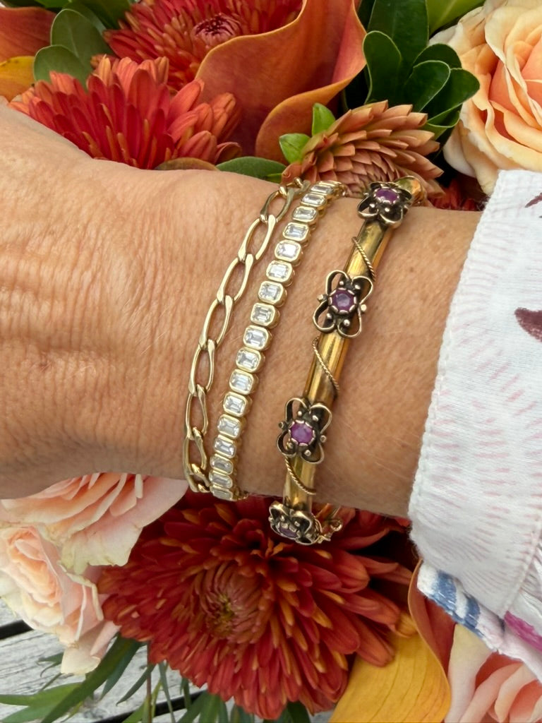 14k Victorian Floral Garnet Bangle