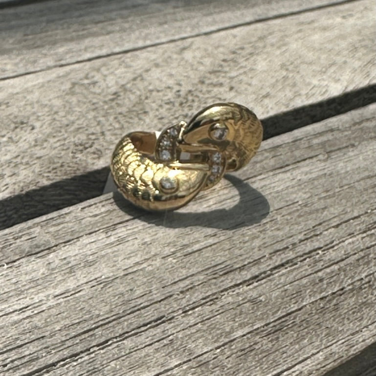 18k Fish Bypass Ring