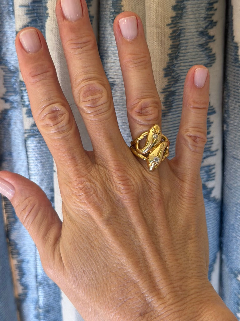 18k Antique Double Snake Ring with Diamonds