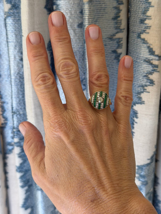 14k Art Deco Emerald Button Ring