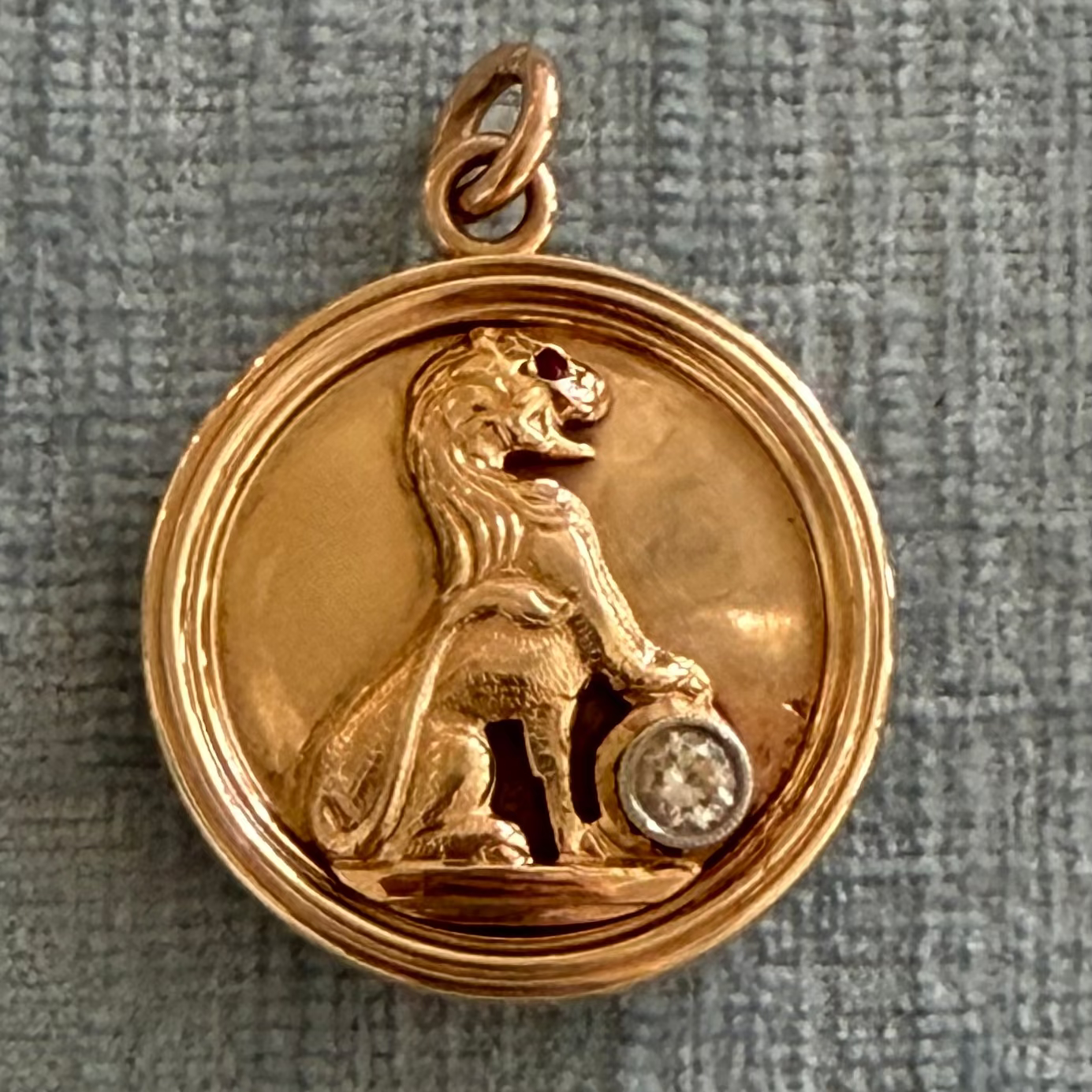 14k Lion Diamond and Ruby Locket