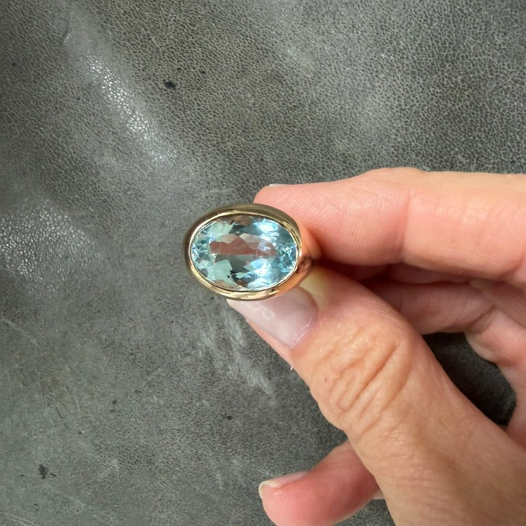 14k Aquamarine East West Bezel Set Ring