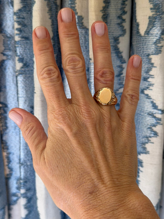 14k Oval Signet Ring