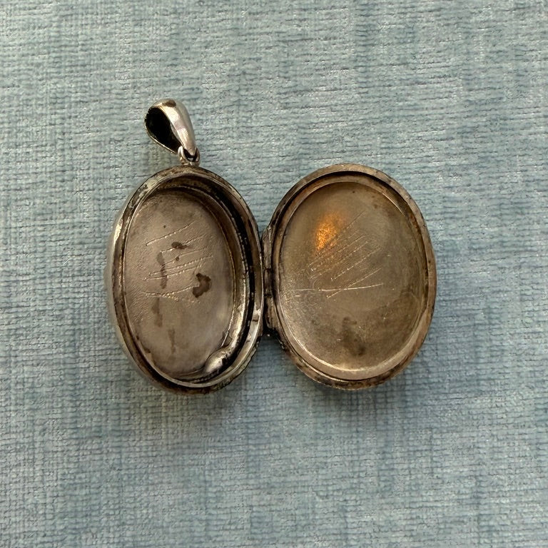 Sterling Silver Victorian Swallow Locket