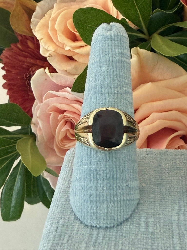 14k Garnet Signet Ring