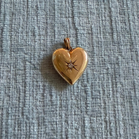 14k Heart Locket with Start Set Diamond