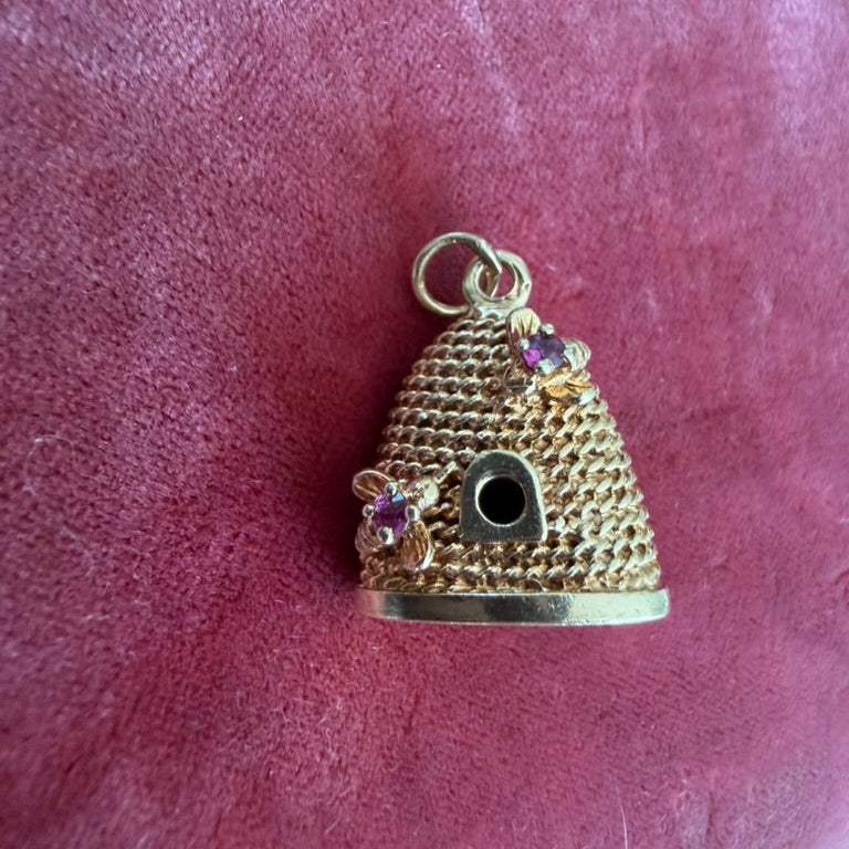 14K Dankner Ruby Beehive Charm
