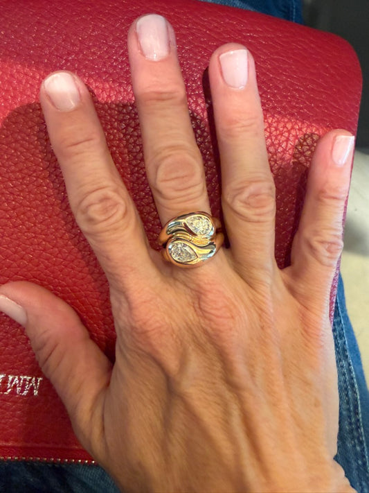 14k Toi et Moi Diamond Teardrop ring