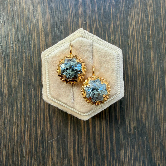 18k Aquamarine Faceted Lever Back Earrings