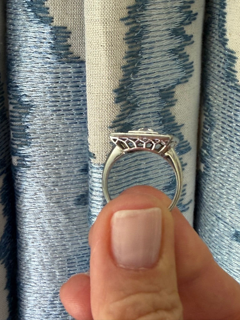 14K Antique Square Diamond Ring