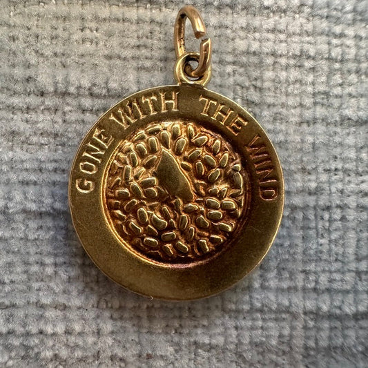 14k Gone With The Wind Charm