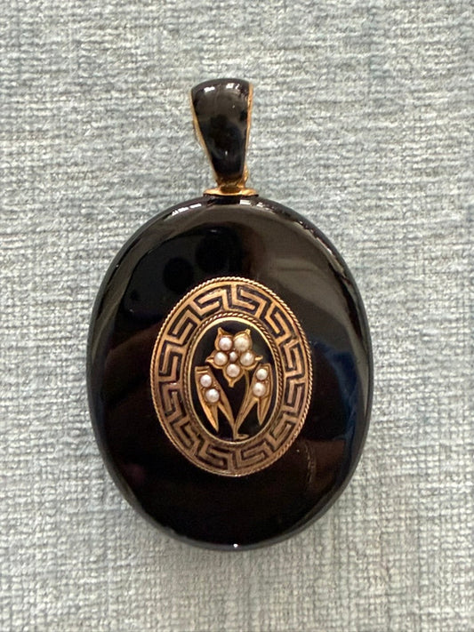 14K Victorian Onyx Locket with Greek Key Design